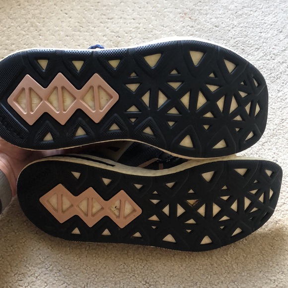 Adidas Arkyn Knit blue, tan and rose gold - Picture 3 of 5